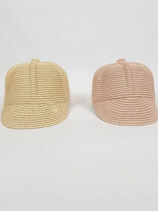 Paper Yarn Dome Riding Hat