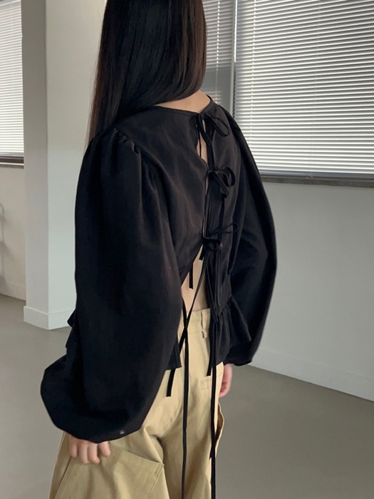 Cecil Back Slit Blouse