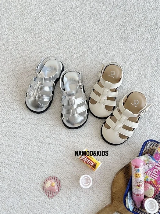UD Daily Sandals