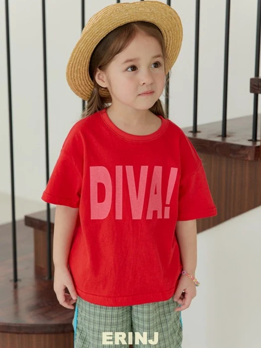 Diva Tee
