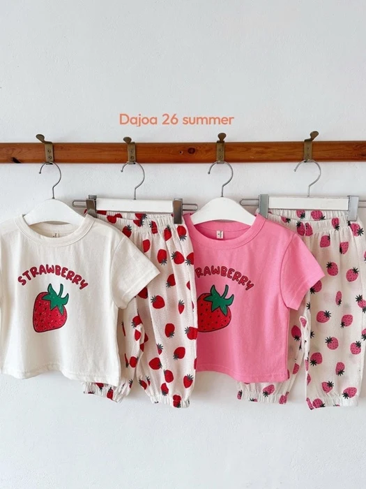 Strawberry Top Bottom Set