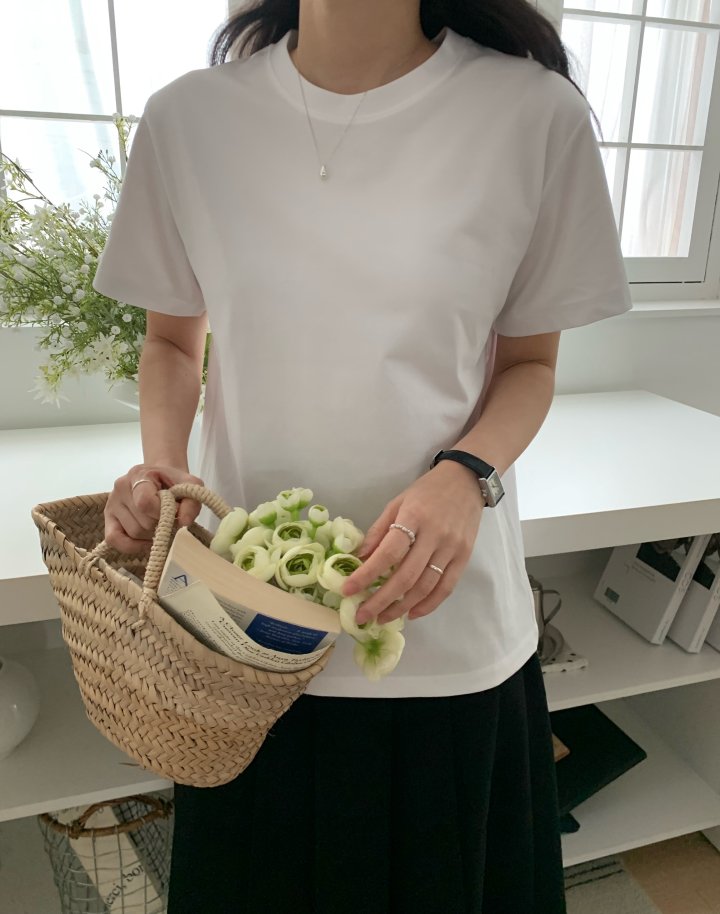 Allu - Korean Women Fashion - #momslook - Silket Urban Short Sleeve Tee - 11