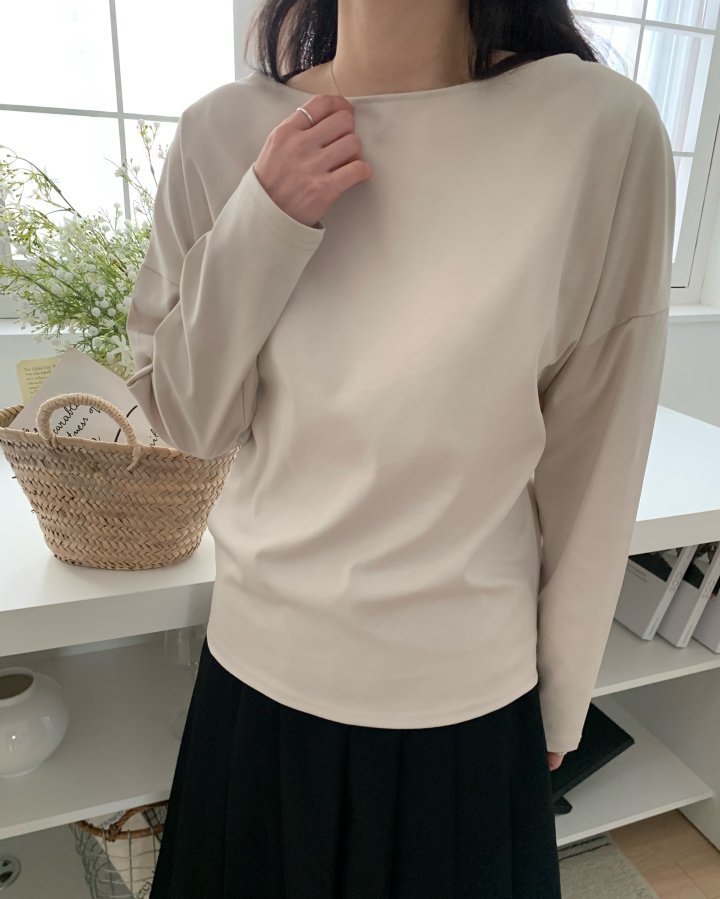 Allu - Korean Women Fashion - #momslook - Nouveau Boat Neck Tee - 10