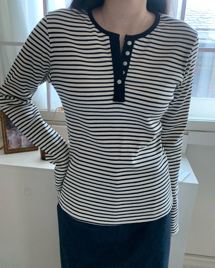 Allu - Korean Women Fashion - #momslook - Ribbed Stripe Button Tee - 5