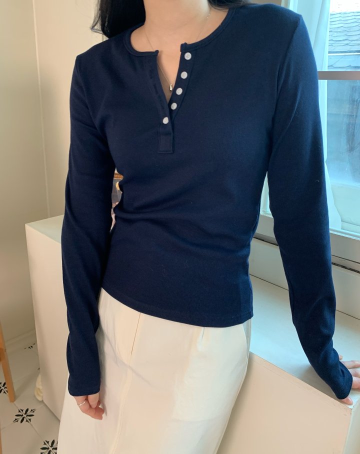 Allu - Korean Women Fashion - #momslook - Ribbed Button Tee - 5