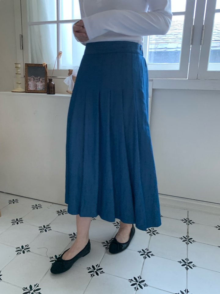 Allu - Korean Women Fashion - #momslook - Denim Pleated Skirt - 2