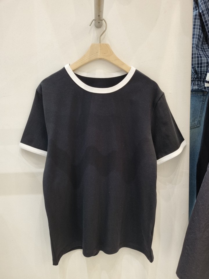 Allu - Korean Women Fashion - #romanticstyle - Two Tone Short Sleeve Tee - 7