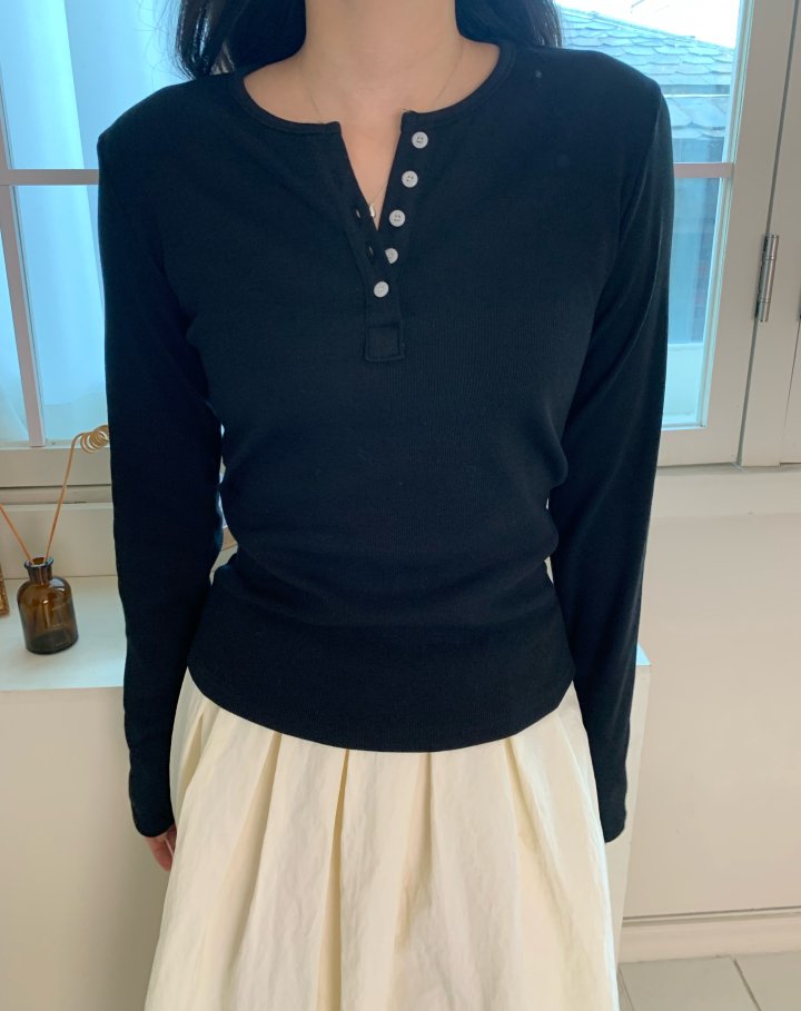 Allu - Korean Women Fashion - #vintagekidsstyle - Ribbed Button Tee - 8