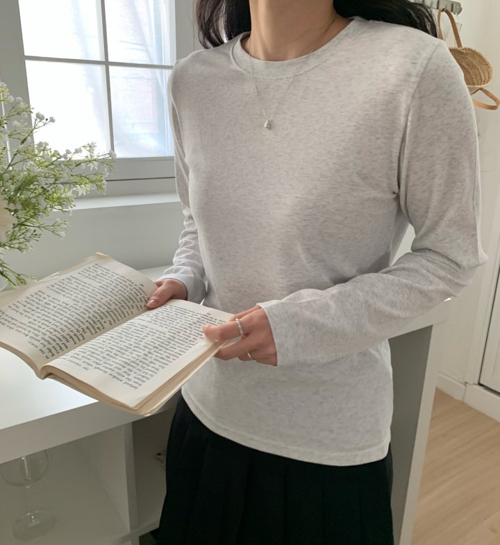 Allu - Korean Women Fashion - #womensfashion - Mochi Long Sleeve Tee - 9