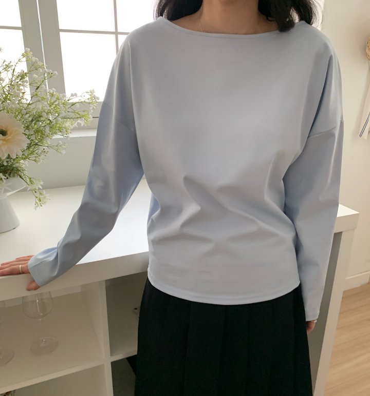 Allu - Korean Women Fashion - #womensfashion - Nouveau Boat Neck Tee