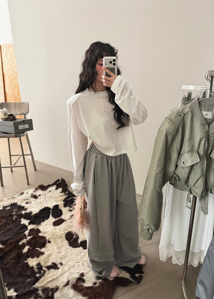 Amood - Korean Women Fashion - #momslook - Vanilla Cropped Tee