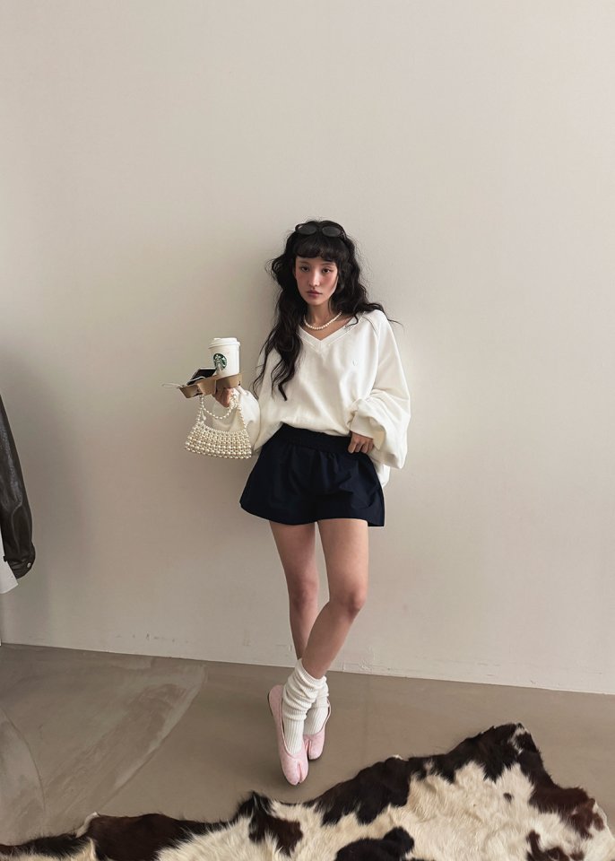 Amood - Korean Women Fashion - #thatsdarling - Double V Sweatshirt - 5