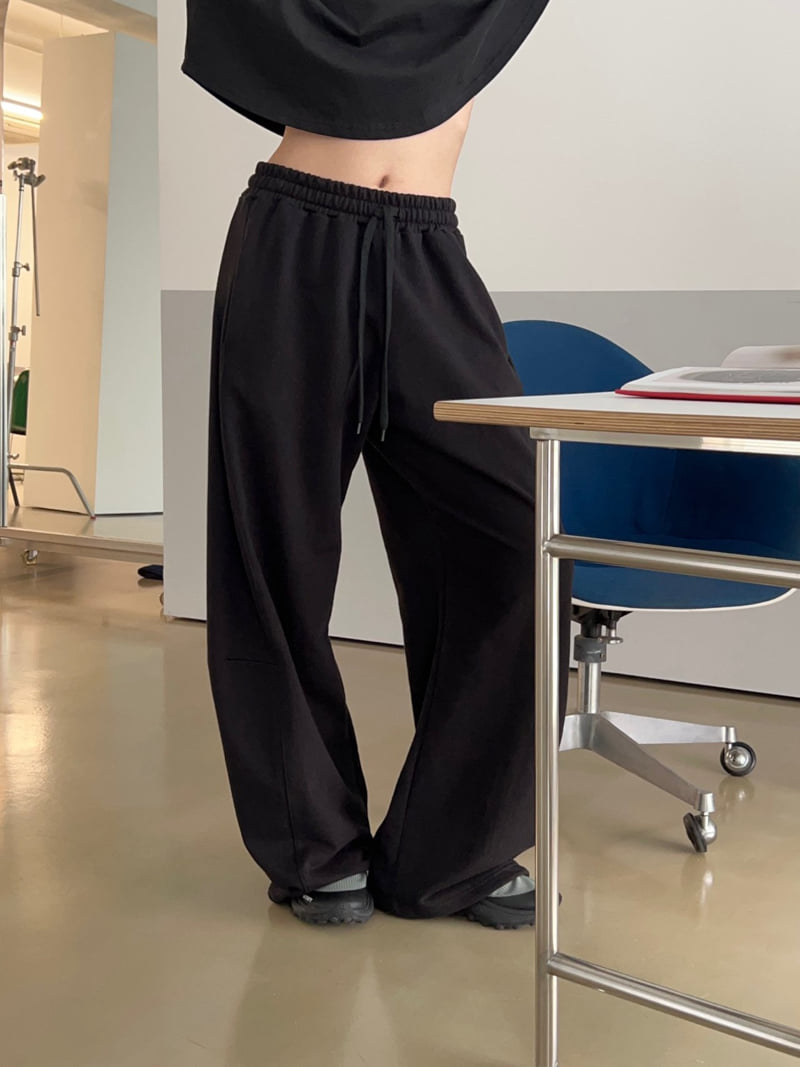 Another Avenue - Korean Women Fashion - #womensfashion - Cut Curve Pants - 5