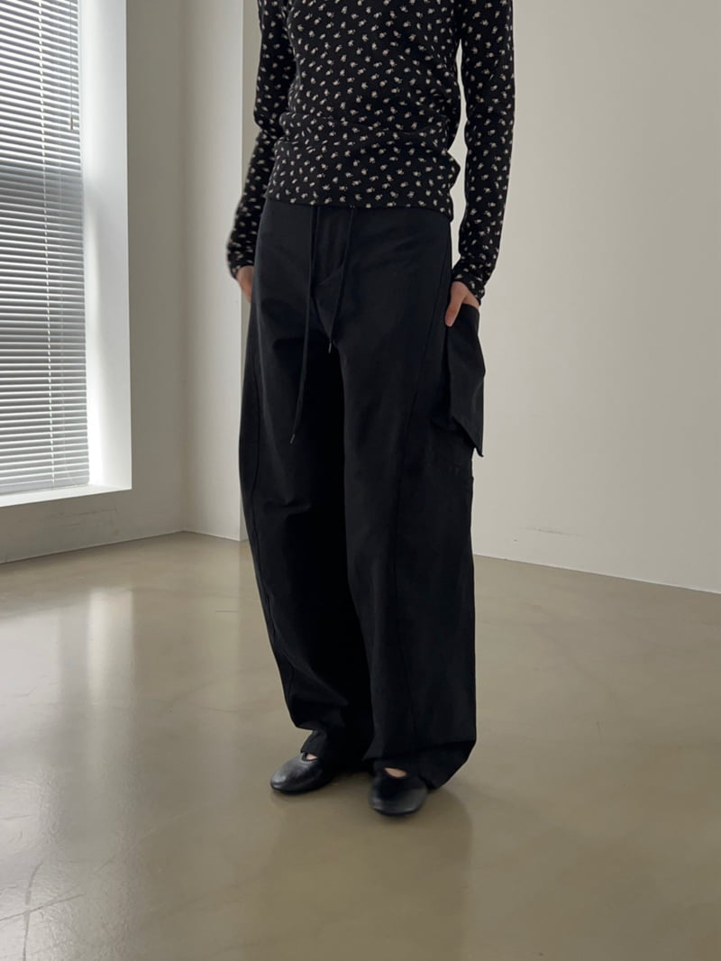 Another Avenue - Korean Women Fashion - #momslook - Curve Pants - 4