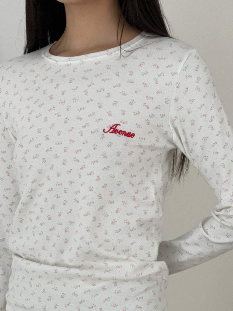 Another Avenue - Korean Women Fashion - #womensfashion - Flower Dot Tee - 9
