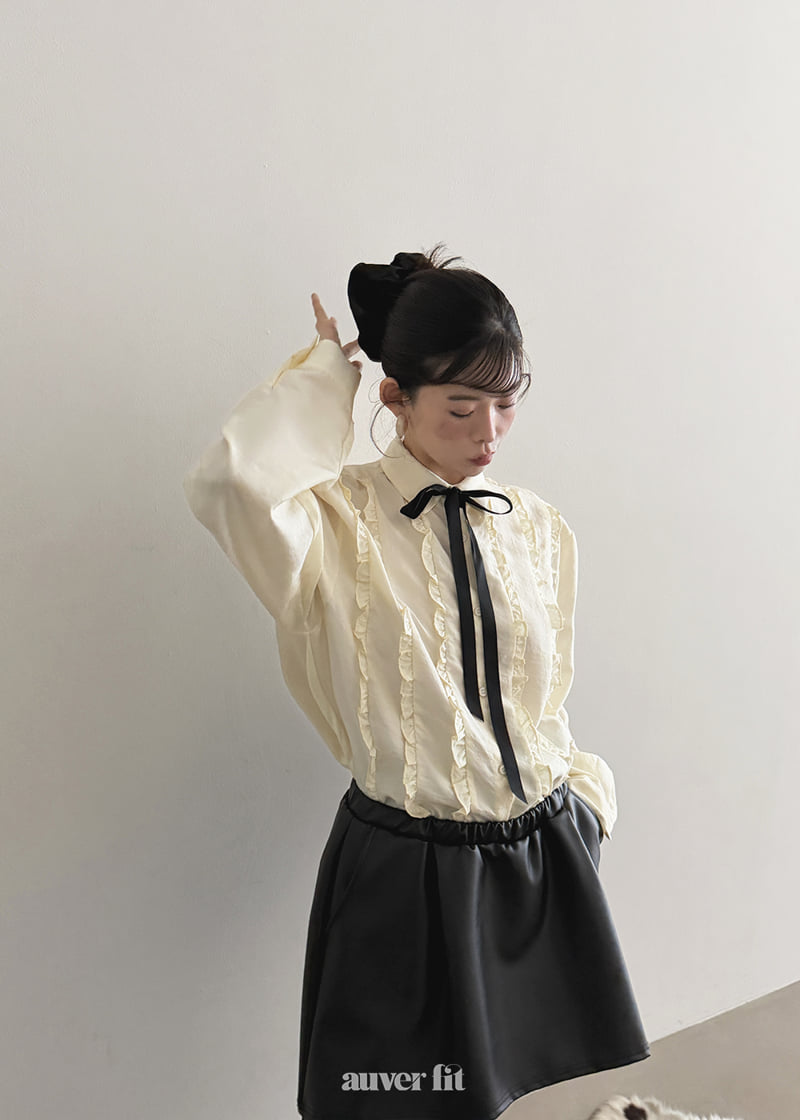 Auver_Fit - Korean Women Fashion - #momslook - Ribbon Frill Blouse - 5