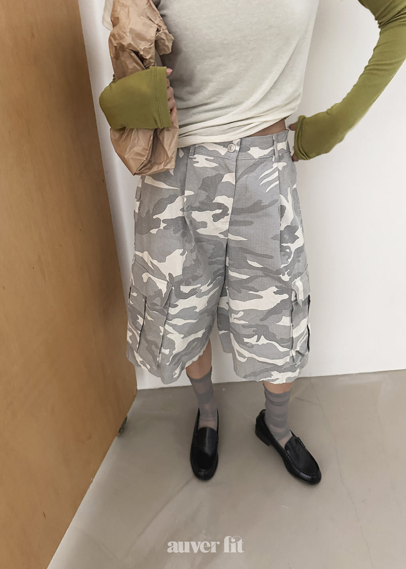 Auver_Fit - Korean Women Fashion - #momslook - Military Cargo Shorts - 8