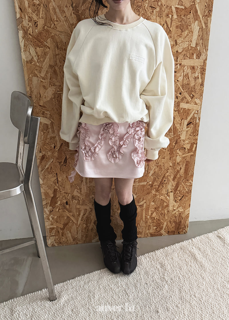 Auver_Fit - Korean Women Fashion - #thelittlethings - Wappen Lace Raglan Sweatshirt