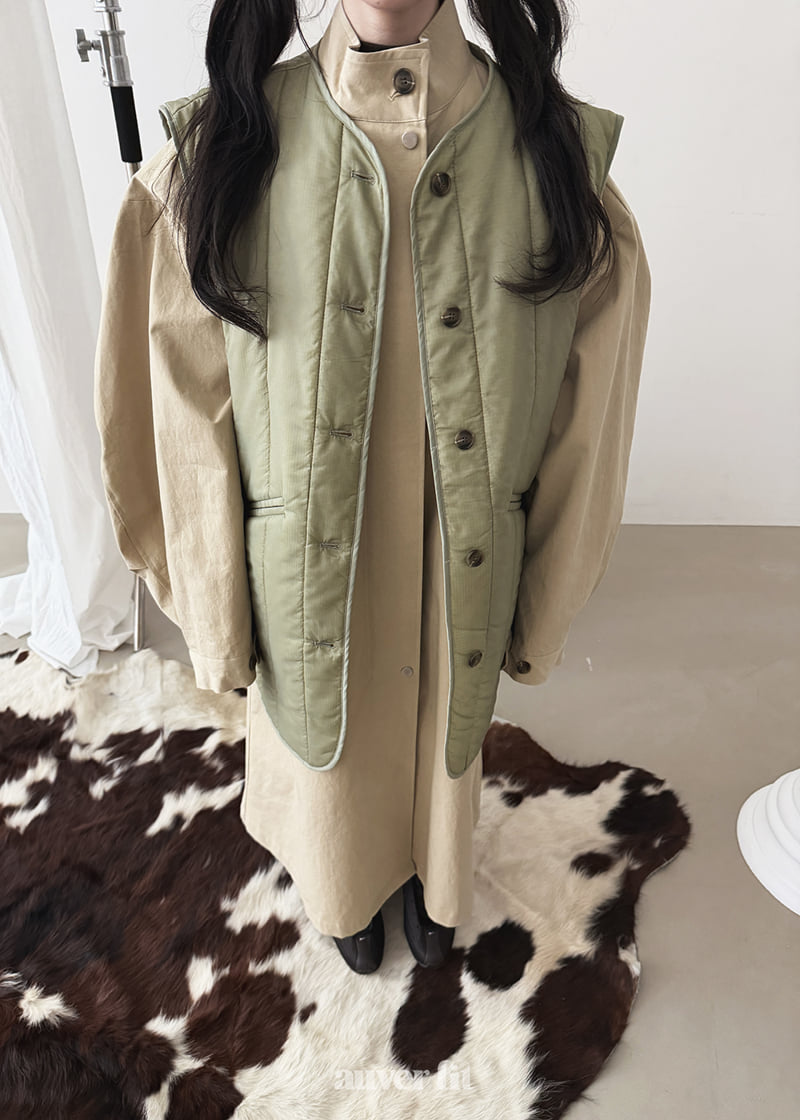 Auver_Fit - Korean Women Fashion - #womensfashion - Stripe Quilted Vest - 6