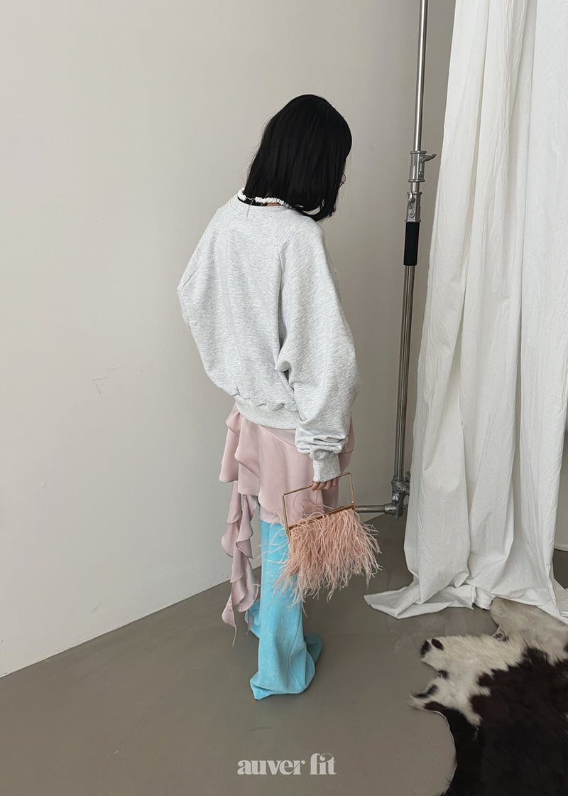 Auver_Fit - Korean Women Fashion - #womensfashion - Wappen Lace Raglan Sweatshirt - 7