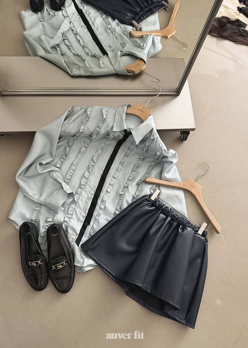 Auver_Fit - Korean Women Fashion - #womensfashion - Ribbon Frill Blouse - 12