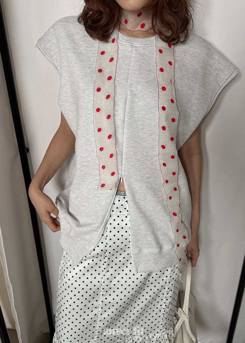 Auver_Fit - Korean Women Fashion - #womensfashion - Middle Open Sleeveless - 11