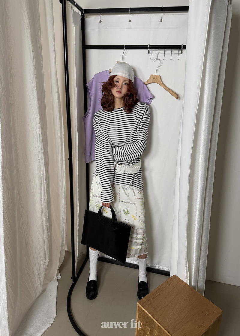 Auver_Fit - Korean Women Fashion - #womensfashion - Striped Long Sleeve Tee - 11
