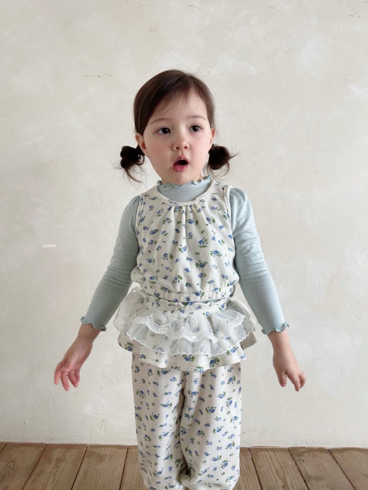 Azalea - Korean Children Fashion - #childofig - Berry Waffle Vest - 12