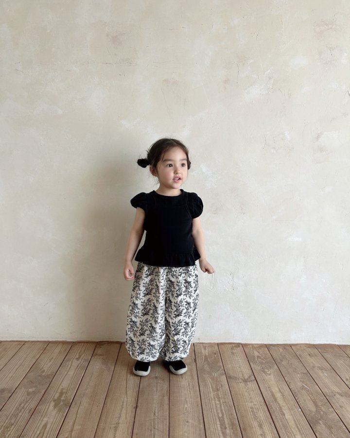 Azalea - Korean Children Fashion - #discoveringself - Red Flavor Sleeveless Set - 10