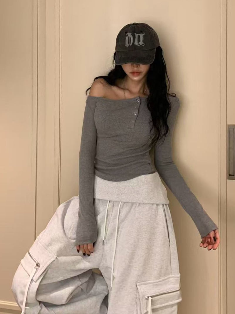 Badcalm - Korean Women Fashion - #momslook - Punching One-Shoulder Tee - 9