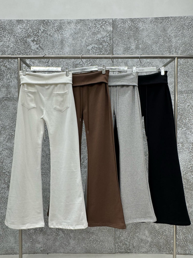 Badcalm - Korean Women Fashion - #momslook - Slim Bootcut Pants - 12