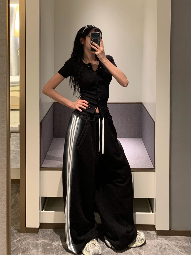 Badcalm - Korean Women Fashion - #momslook - Brush Line Pants - 3