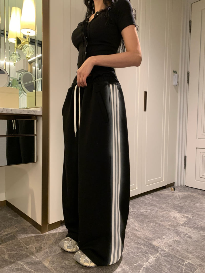 Badcalm - Korean Women Fashion - #momslook - Brush Line Pants - 5