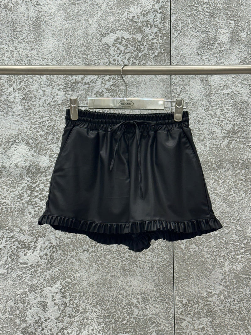 Badcalm - Korean Women Fashion - #restrostyle - Frill Shorts - 12
