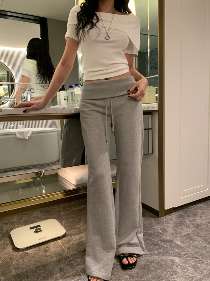 Badcalm - Korean Women Fashion - #shopsmall - Slim Bootcut Pants