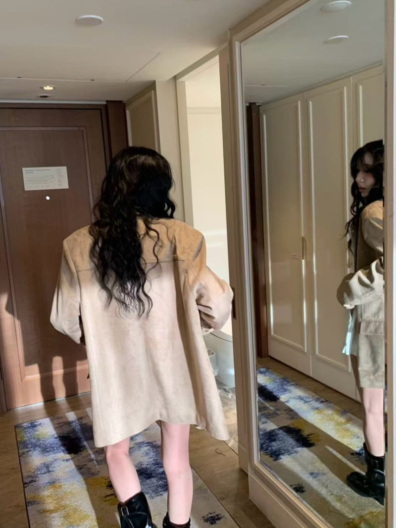 Badcalm - Korean Women Fashion - #shopsmall - Suede Half Jacket - 4