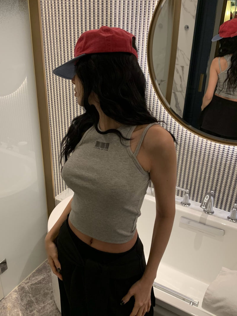 Badcalm - Korean Women Fashion - #thelittlethings - Barcode Ribbed Sleeveless - 5