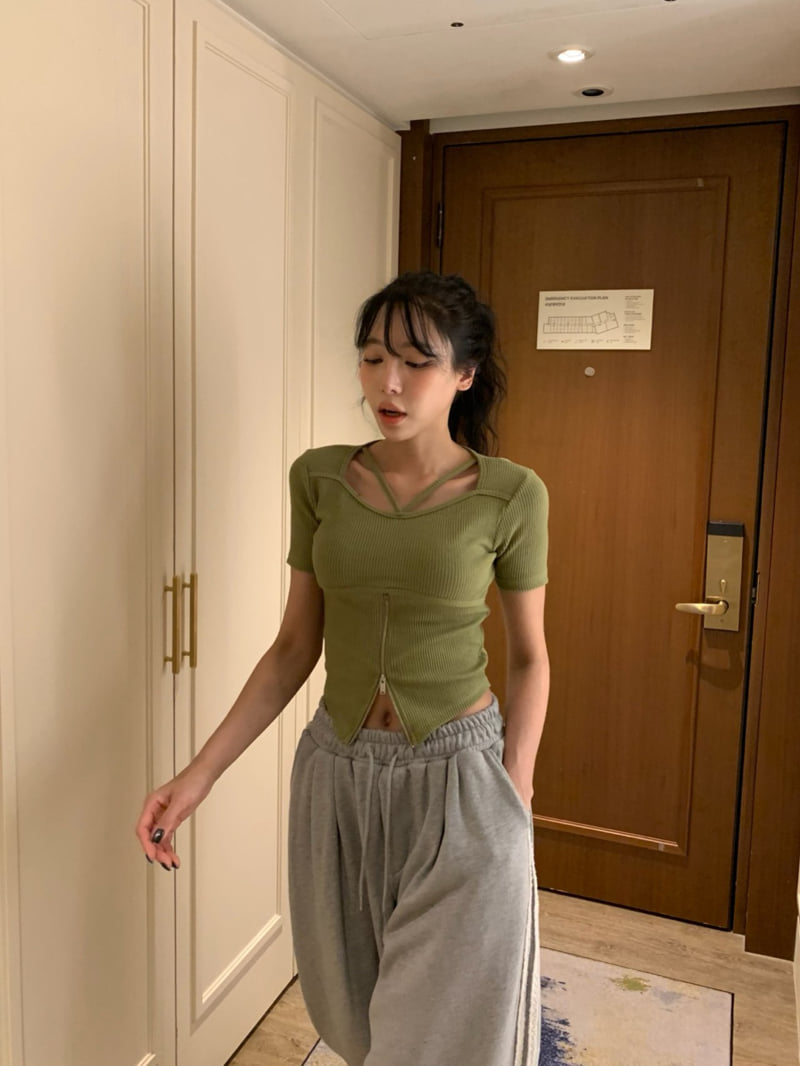 Badcalm - Korean Women Fashion - #vintageinspired - Glam Zipper Tee - 7