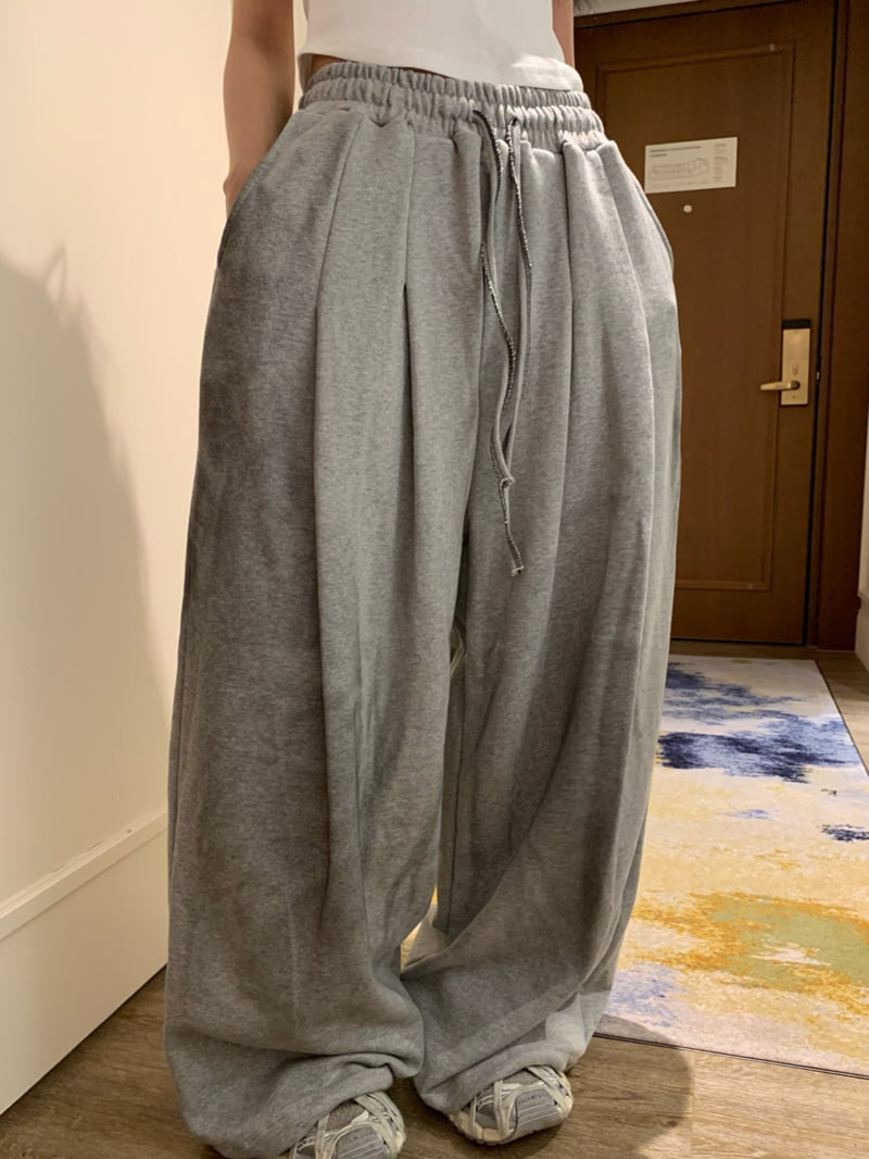 Badcalm - Korean Women Fashion - #vintagekidsstyle - Dirty Pintuck Pants - 6