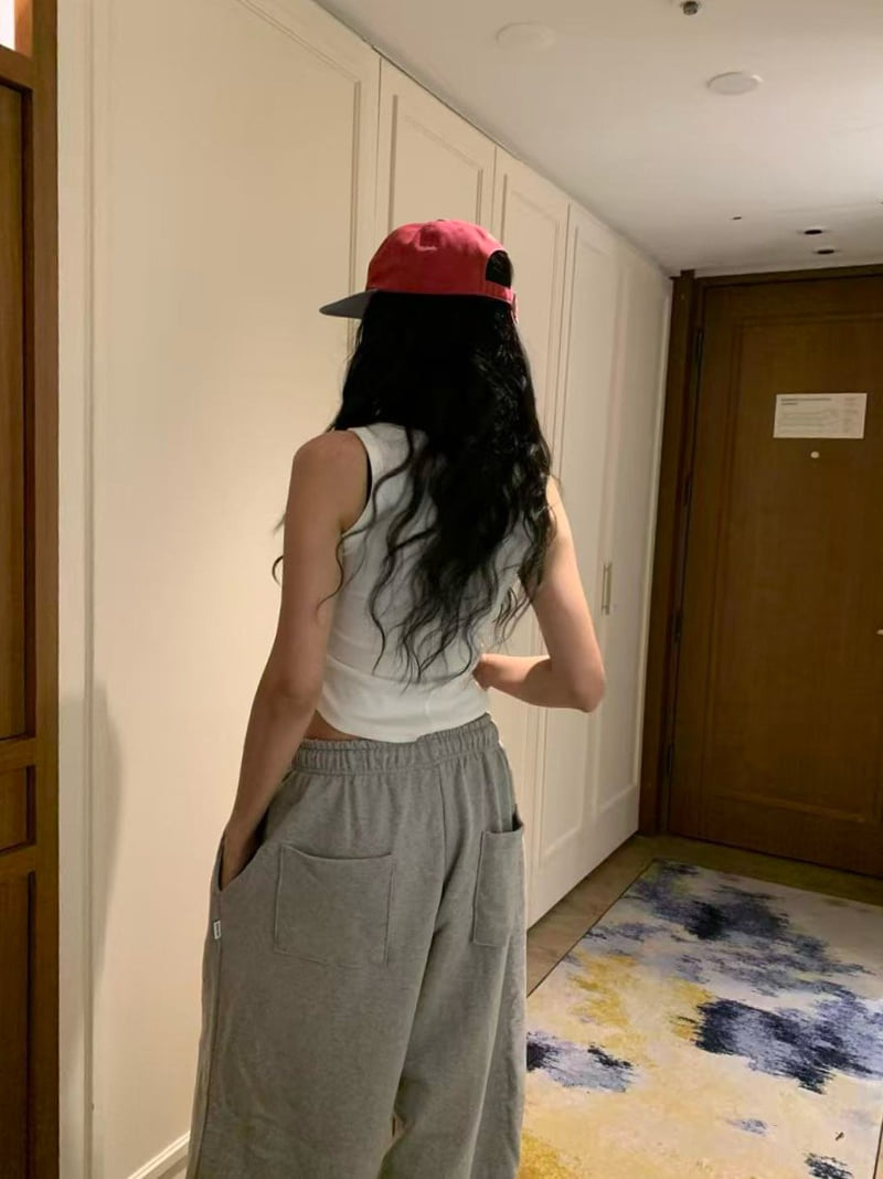 Badcalm - Korean Women Fashion - #womensfashion - Basic Jogger Pants - 2