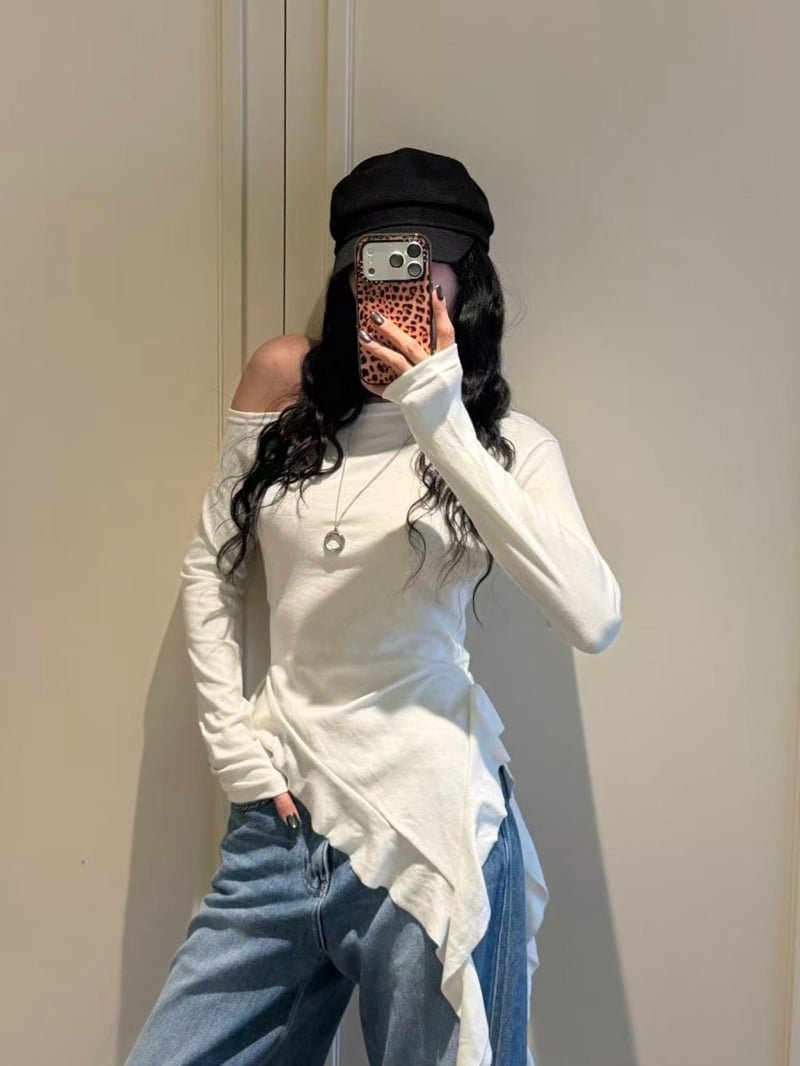 Badcalm - Korean Women Fashion - #womensfashion - Fringe Off-Shoulder Tee - 7