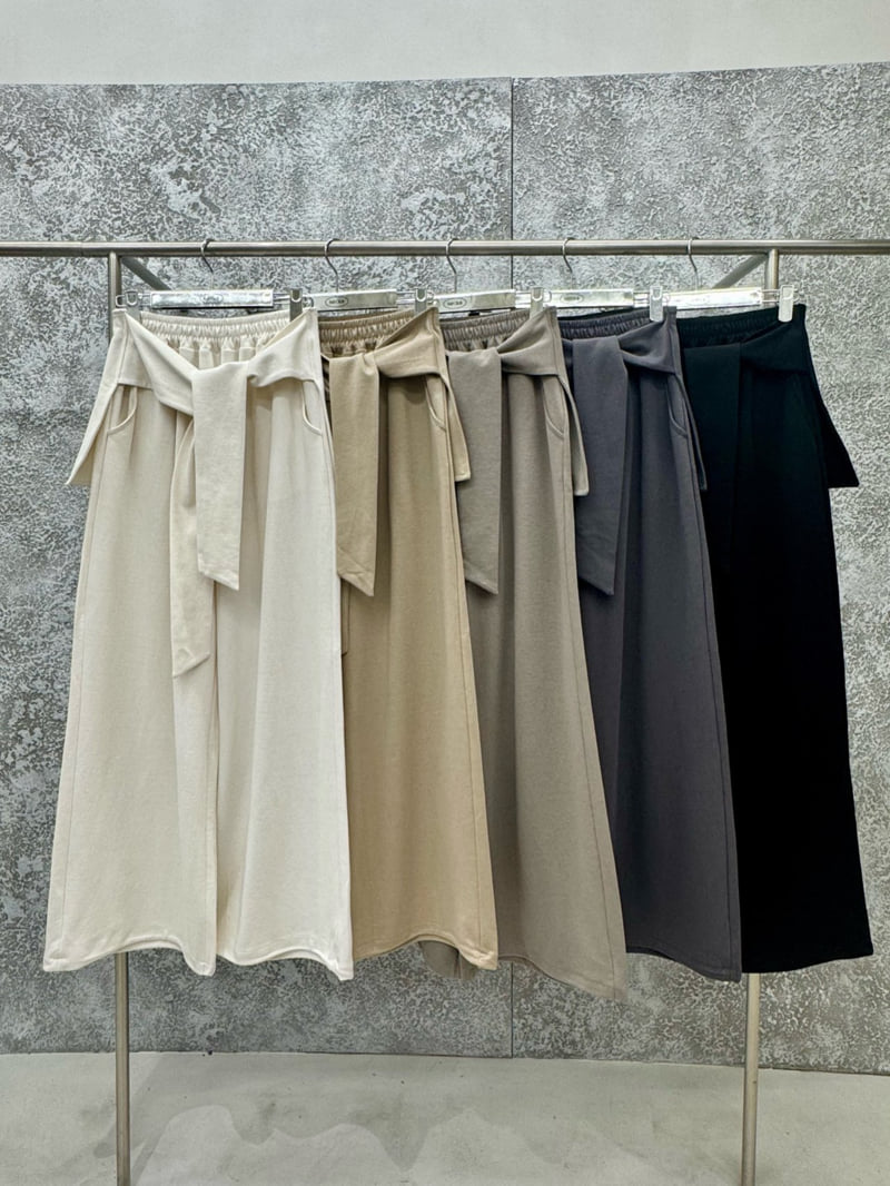 Badcalm - Korean Women Fashion - #womensfashion - Wrap Cardigan Pants - 10