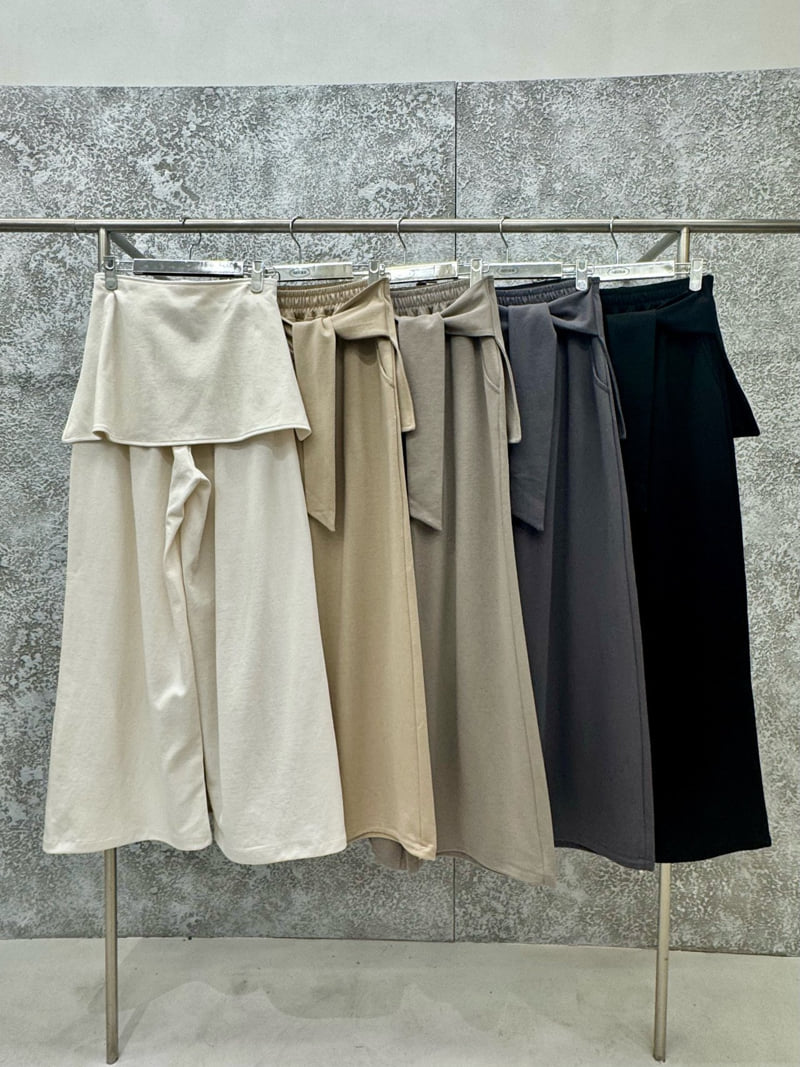 Badcalm - Korean Women Fashion - #womensfashion - Wrap Cardigan Pants - 12