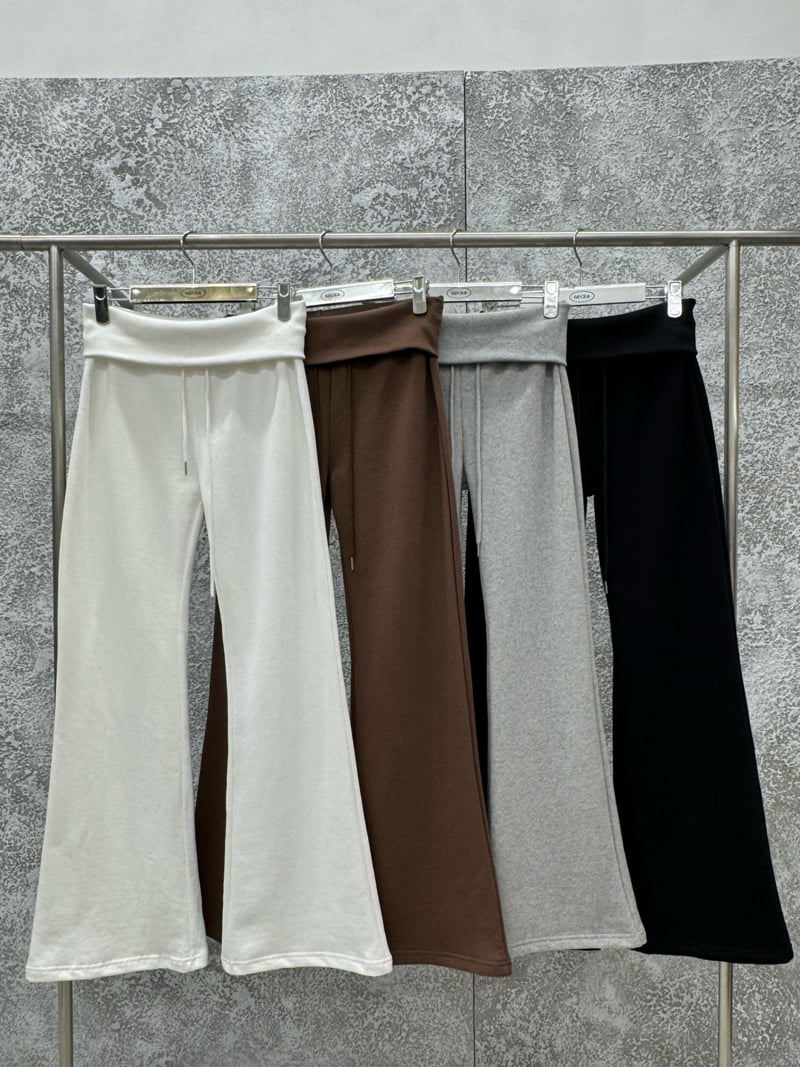 Badcalm - Korean Women Fashion - #womensfashion - Slim Bootcut Pants - 11