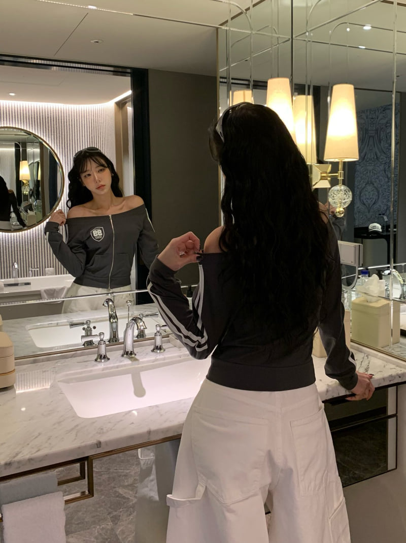 Badcalm - Korean Women Fashion - #womensfashion - 99 Line Off-Shoulder Jumper - 11