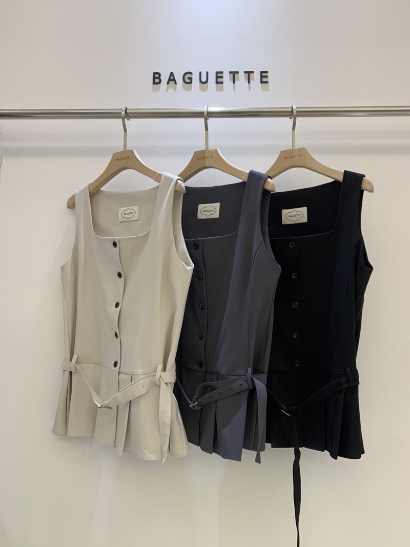 Baguette - Korean Women Fashion - #momslook - Rich Vest