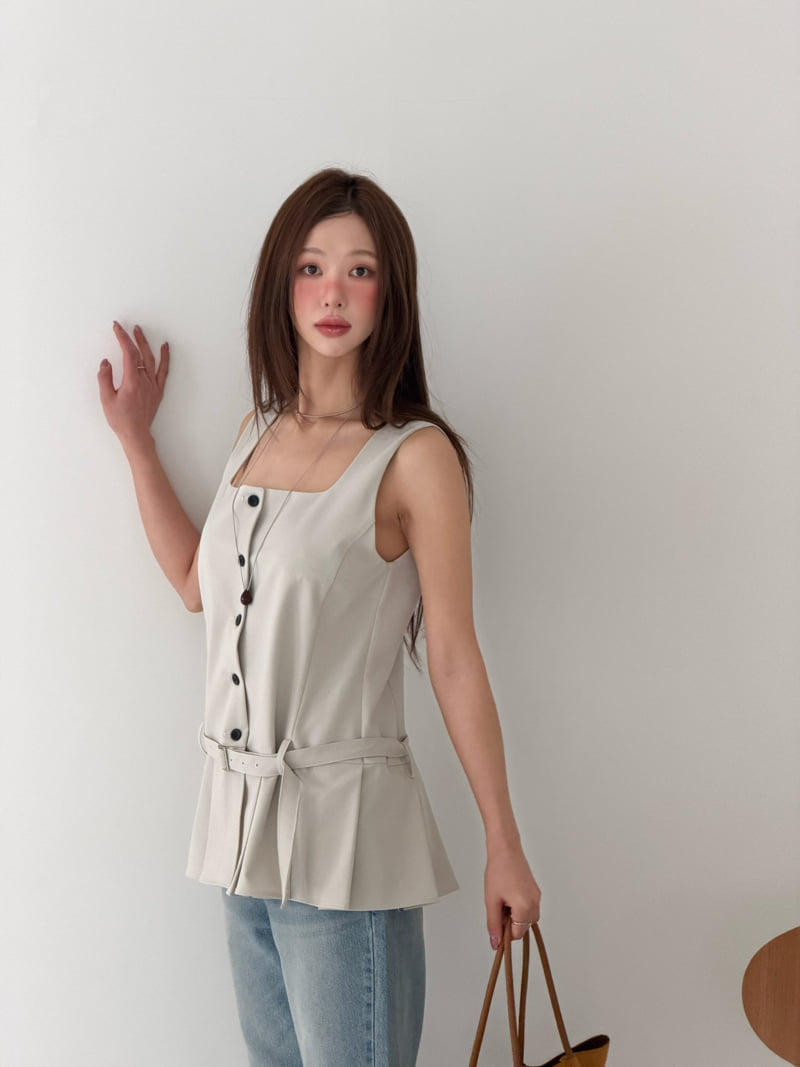 Baguette - Korean Women Fashion - #momslook - Rich Vest - 3