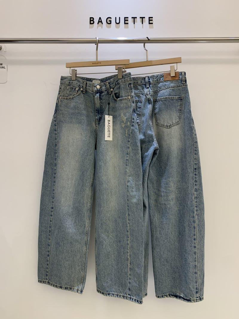 Baguette - Korean Women Fashion - #womensfashion - Curved Denim Jeans