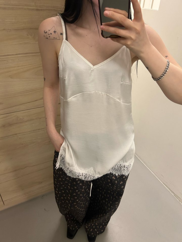 Buckle - Korean Women Fashion - #momslook - Lace Sleeveless Top - 9