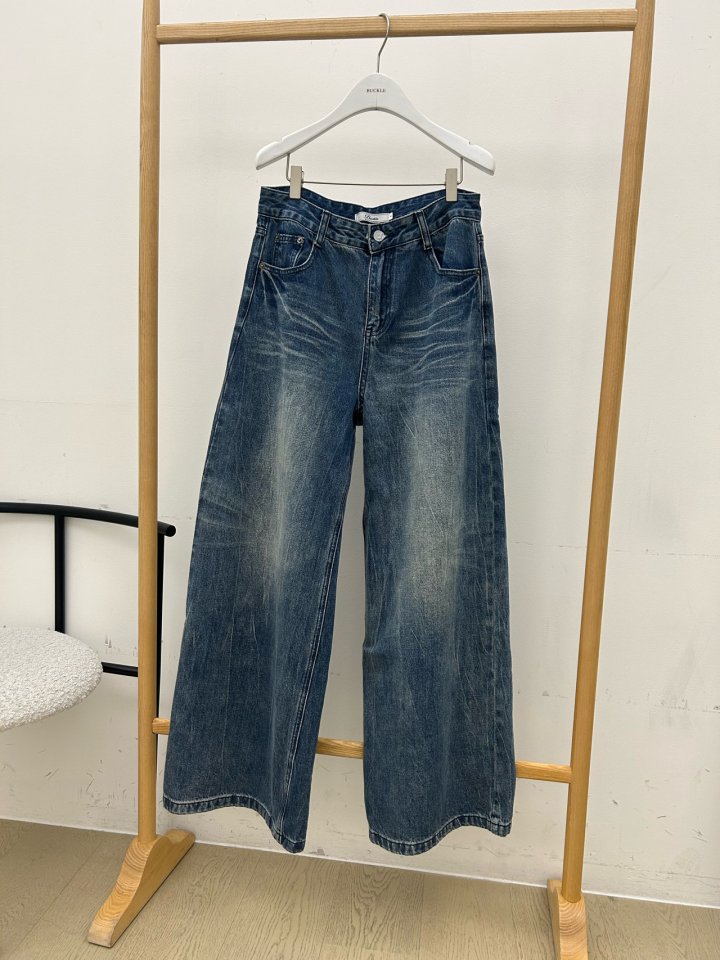 Buckle - Korean Women Fashion - #momslook - 905 Denim Jeans